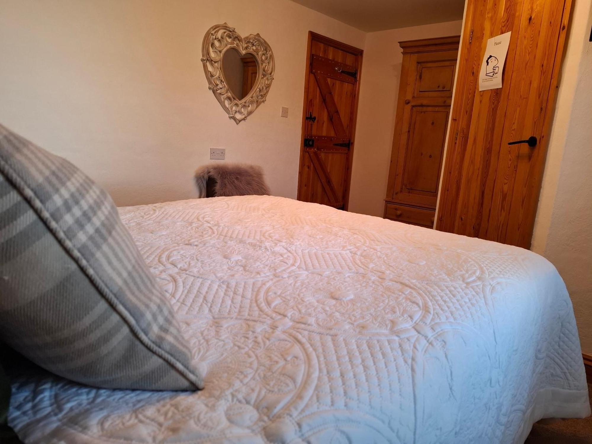 Bed & Breakfast Treliver Farm